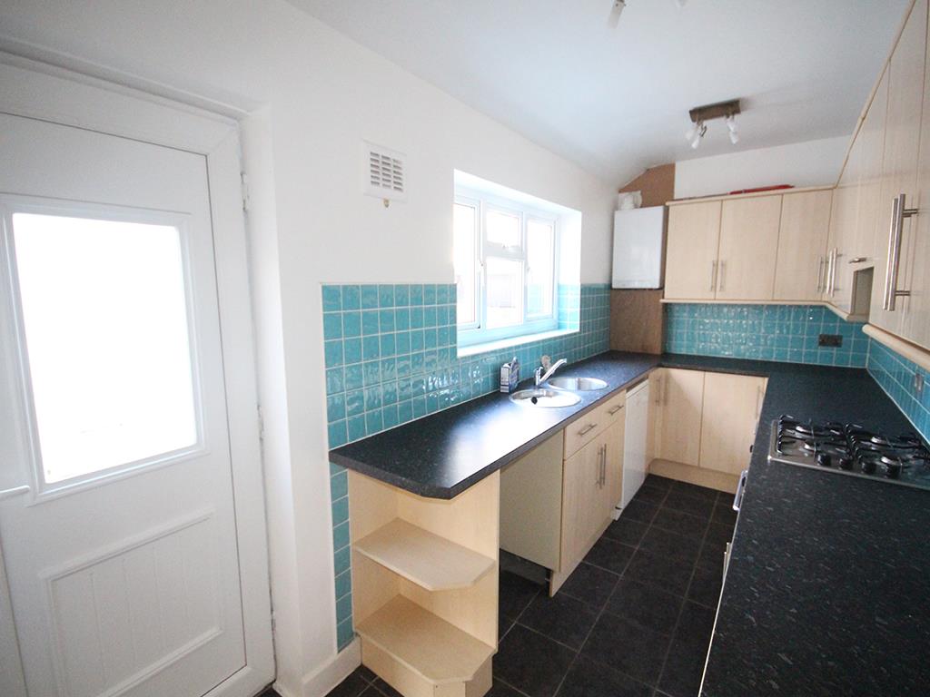 3 bedroom terraced house To Let in Barnoldswick - IMG_2172.jpg